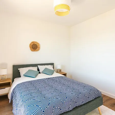 Ambiance - Avec Terrasse Apartmán